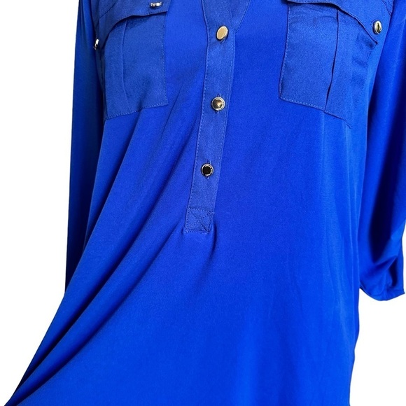 Carmen Marc Valvo Royal Blue Roll Tab Sleeve Size Large - Picture 6 of 17